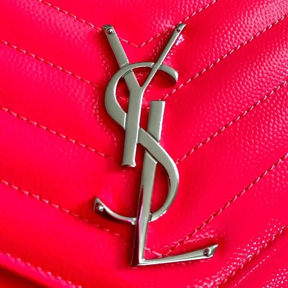 Yves Saint Laurent Wallet on Chain - Picture 11 of 11